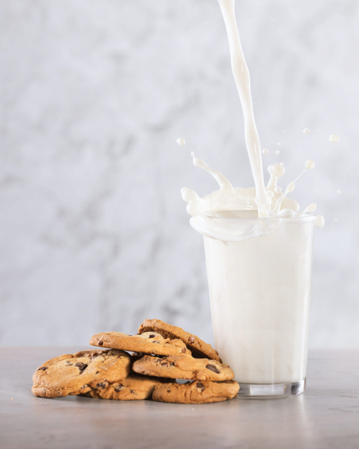 milk cookies splash chocolate chip food by Teresa Ste-Marie Montreal commercial photographer ; Visual Media Strategy