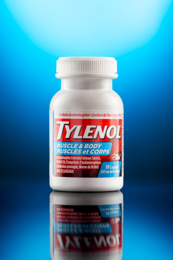 Tylenol blue reflection product advertising by Teresa Ste-Marie Montreal commercial photographer ; Visual Media Strategy